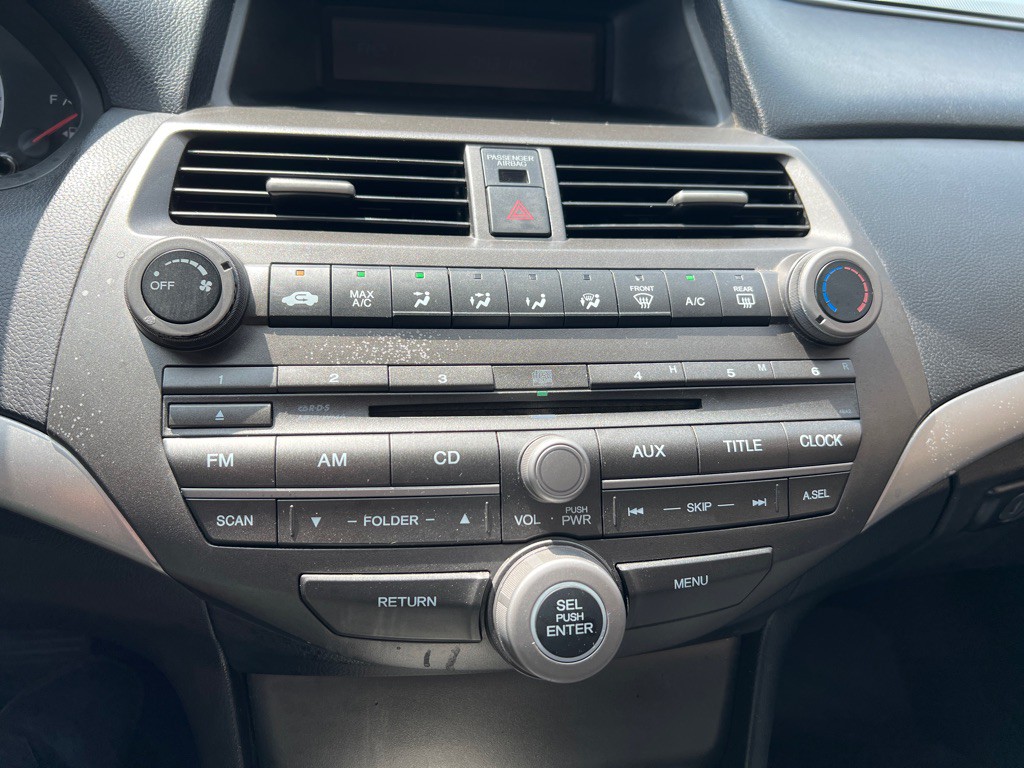 2012 Honda Accord Image 28