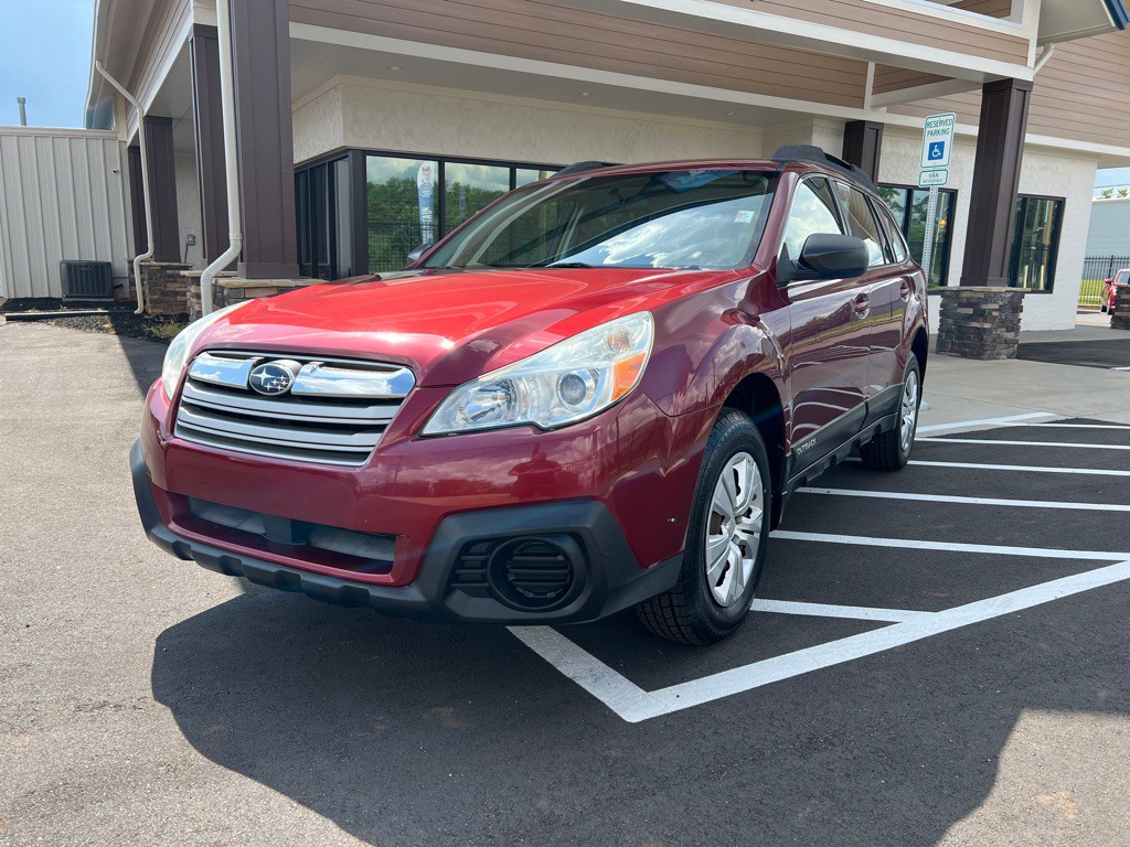 2013 Subaru Outback Image 2