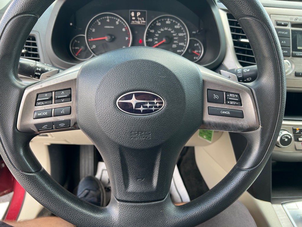2013 Subaru Outback Image 26