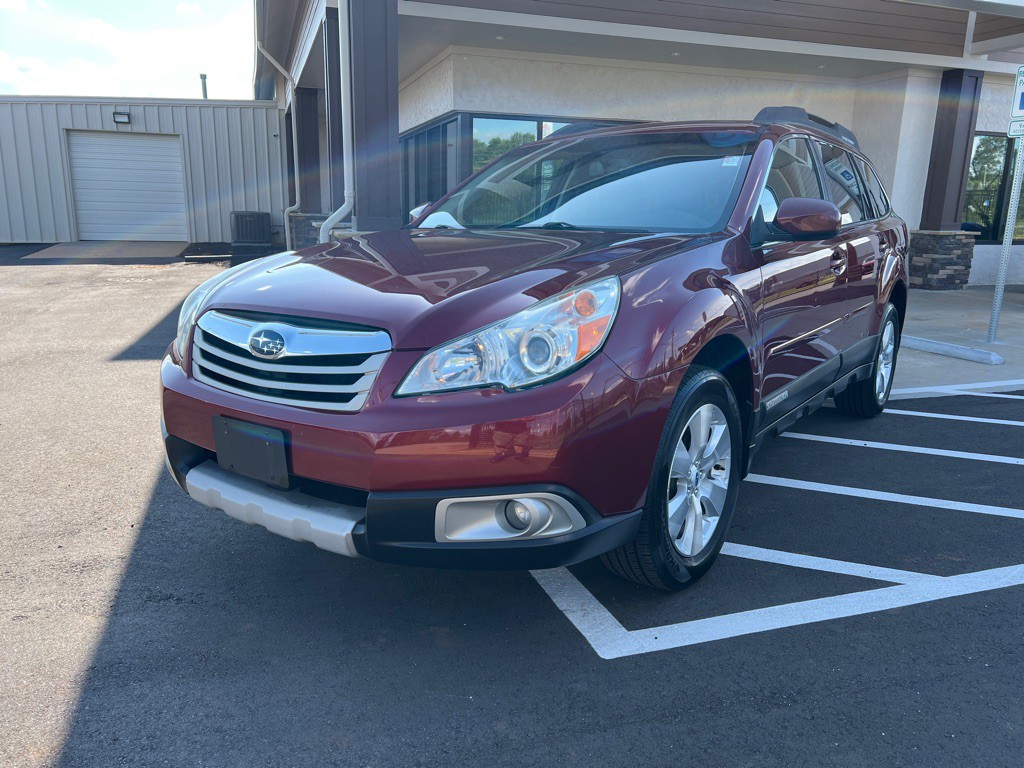 2012 Subaru Outback Image 2