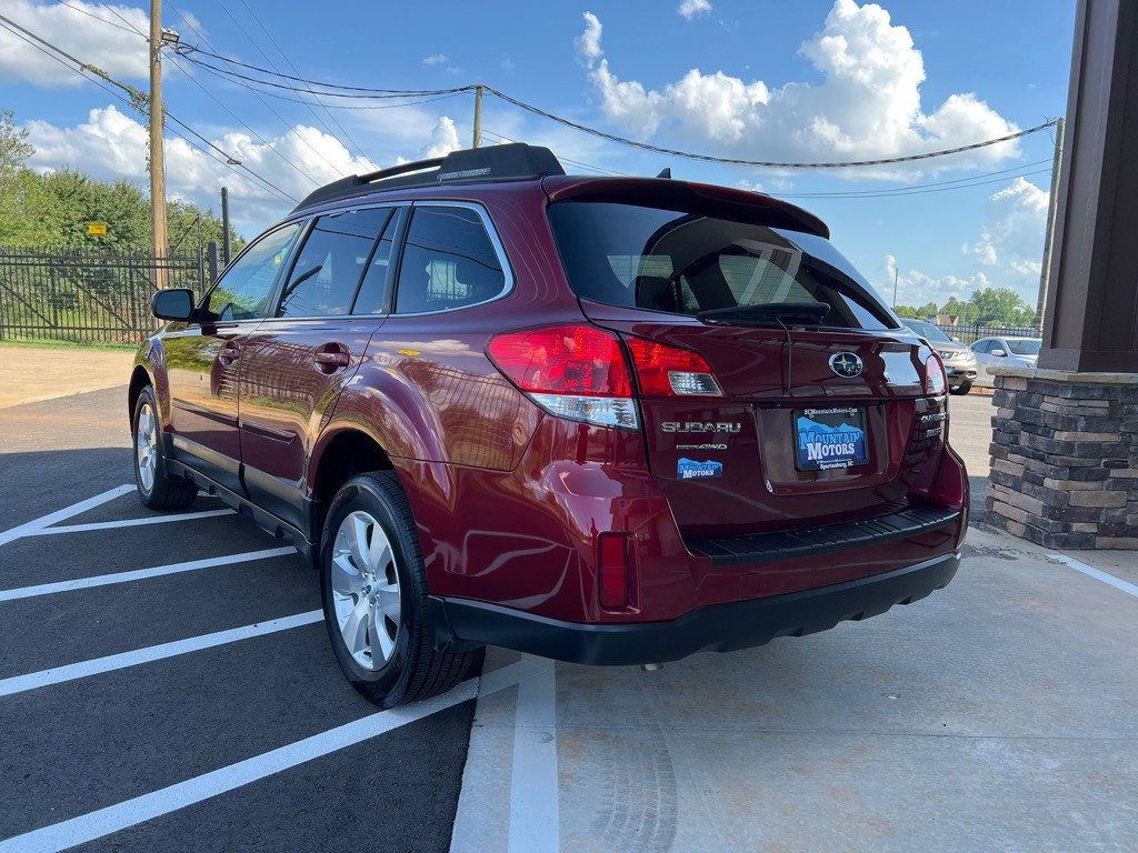 2012 Subaru Outback Image 4