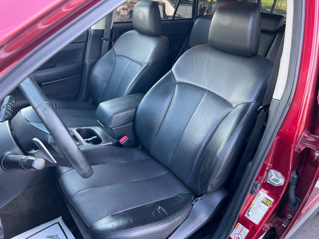 2012 Subaru Outback Image 23