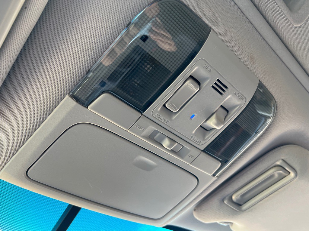 2012 Subaru Outback Image 33