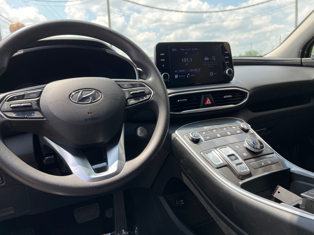2021 Hyundai Santa Fe Image 25
