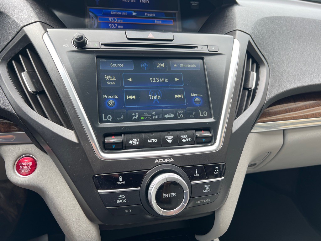 2017 Acura MDX Image 30