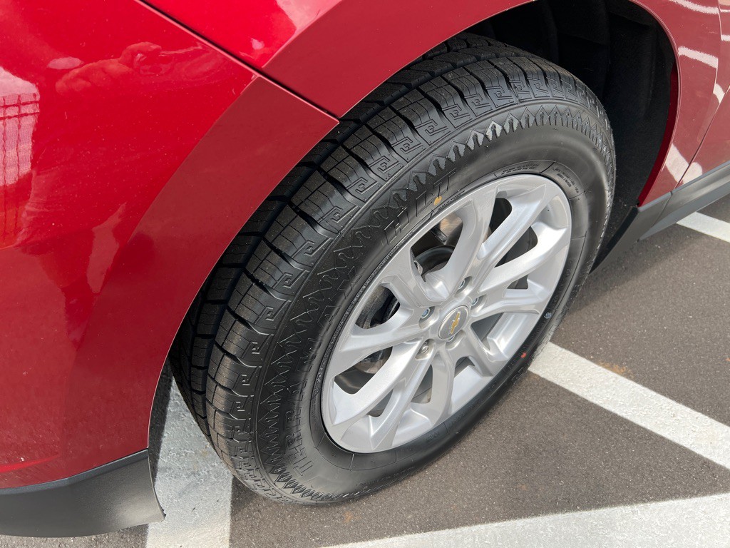 2018 Chevrolet Equinox Image 11