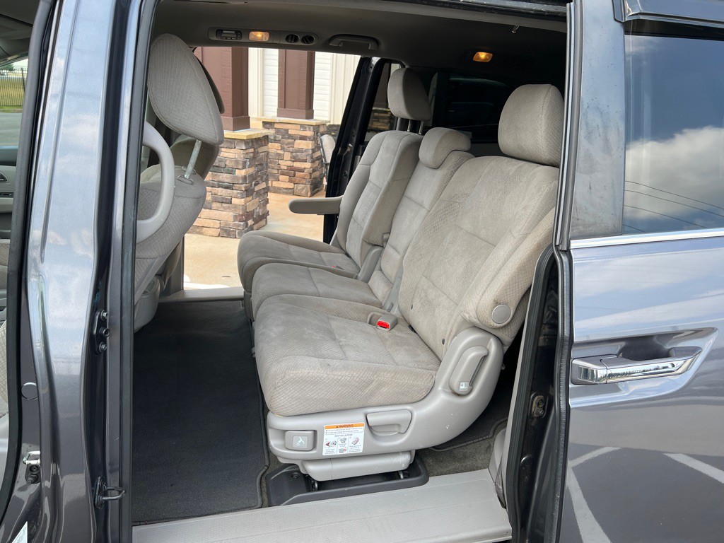 2017 Honda Odyssey Image 14