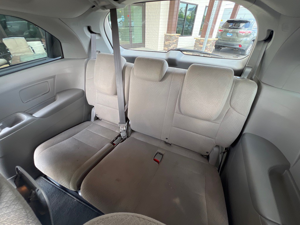 2017 Honda Odyssey Image 15