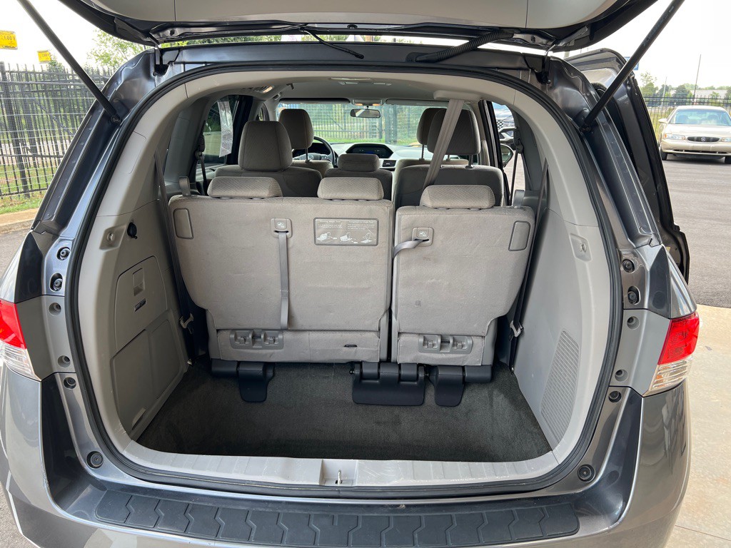 2017 Honda Odyssey Image 16
