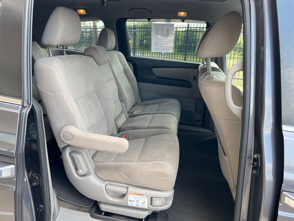 2017 Honda Odyssey Image 18