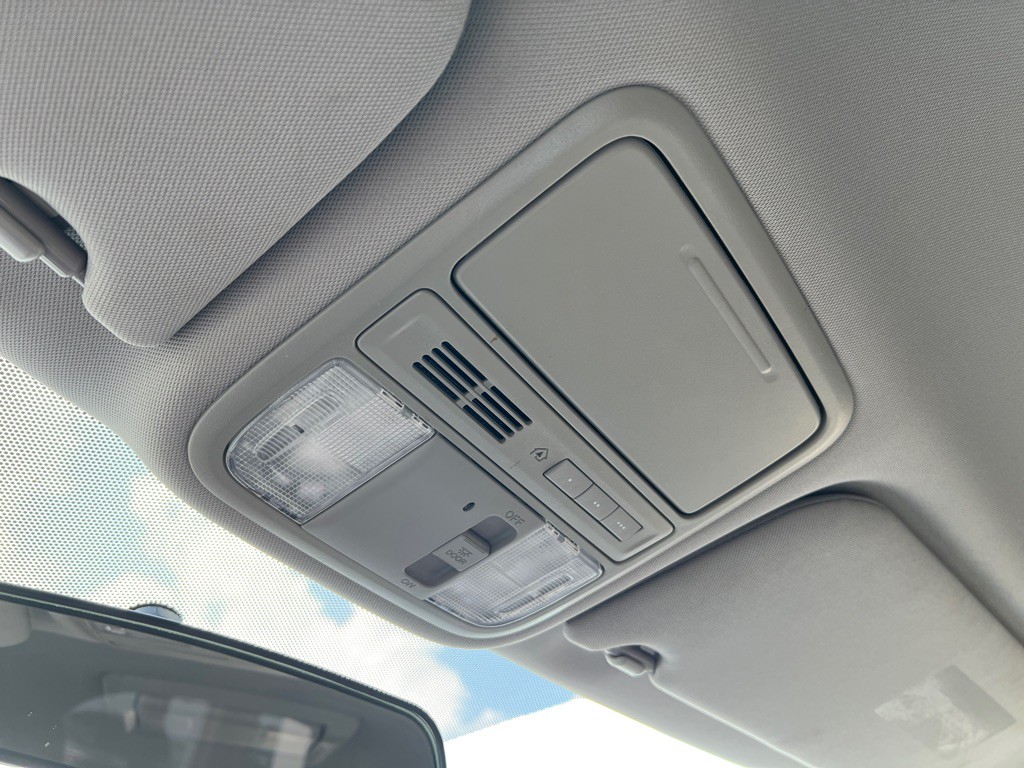 2017 Honda Odyssey Image 30