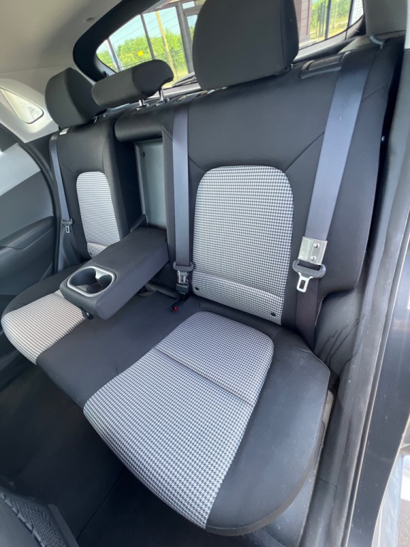 2021 Hyundai Kona Image 17