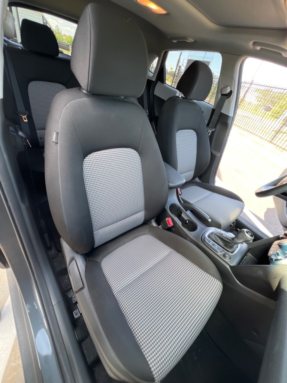 2021 Hyundai Kona Image 27