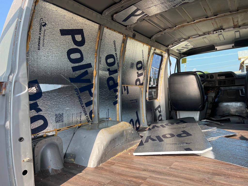 1986 Dodge Ram Van Image 13