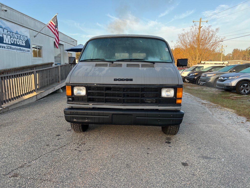 1986 Dodge Ram Van Image 23