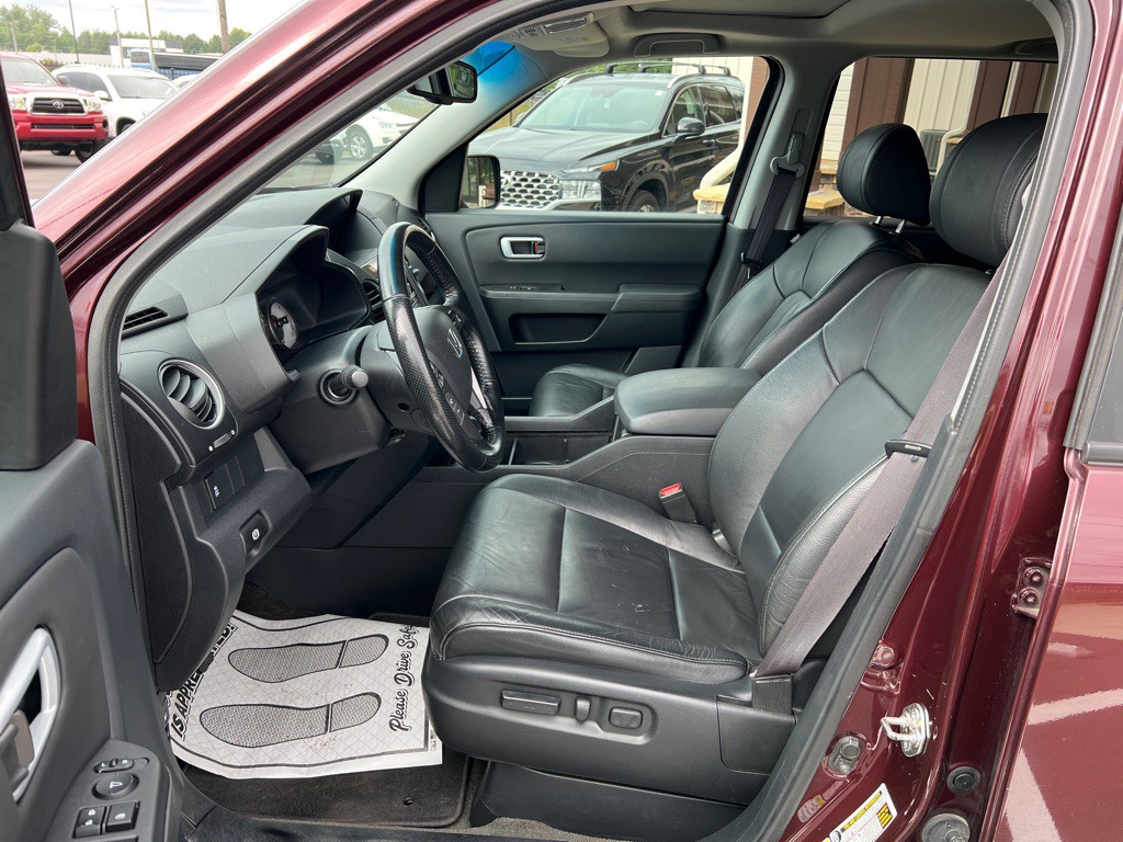 2015 Honda Pilot Image 16