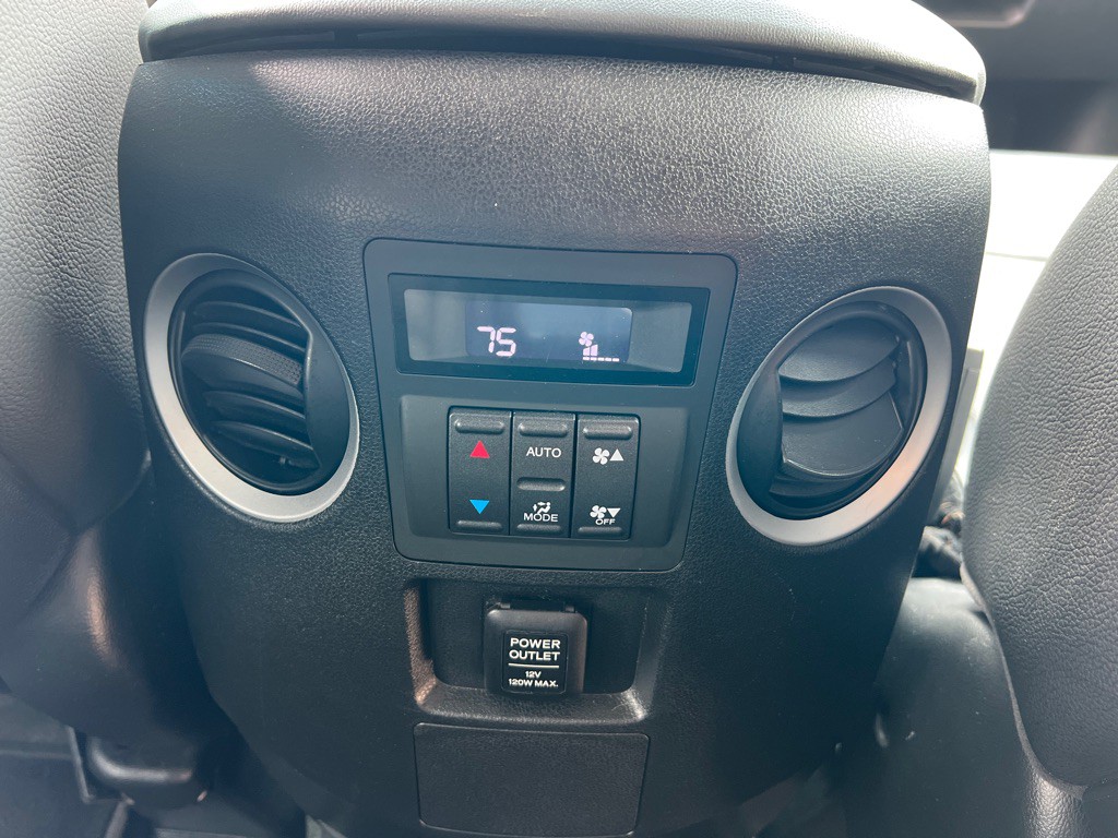 2015 Honda Pilot Image 26