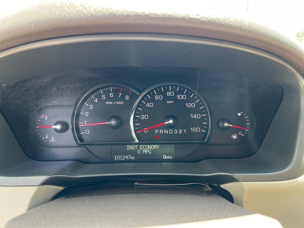 2007 Cadillac DTS Image 26