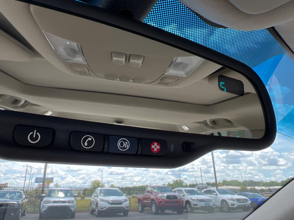 2007 Cadillac DTS Image 33