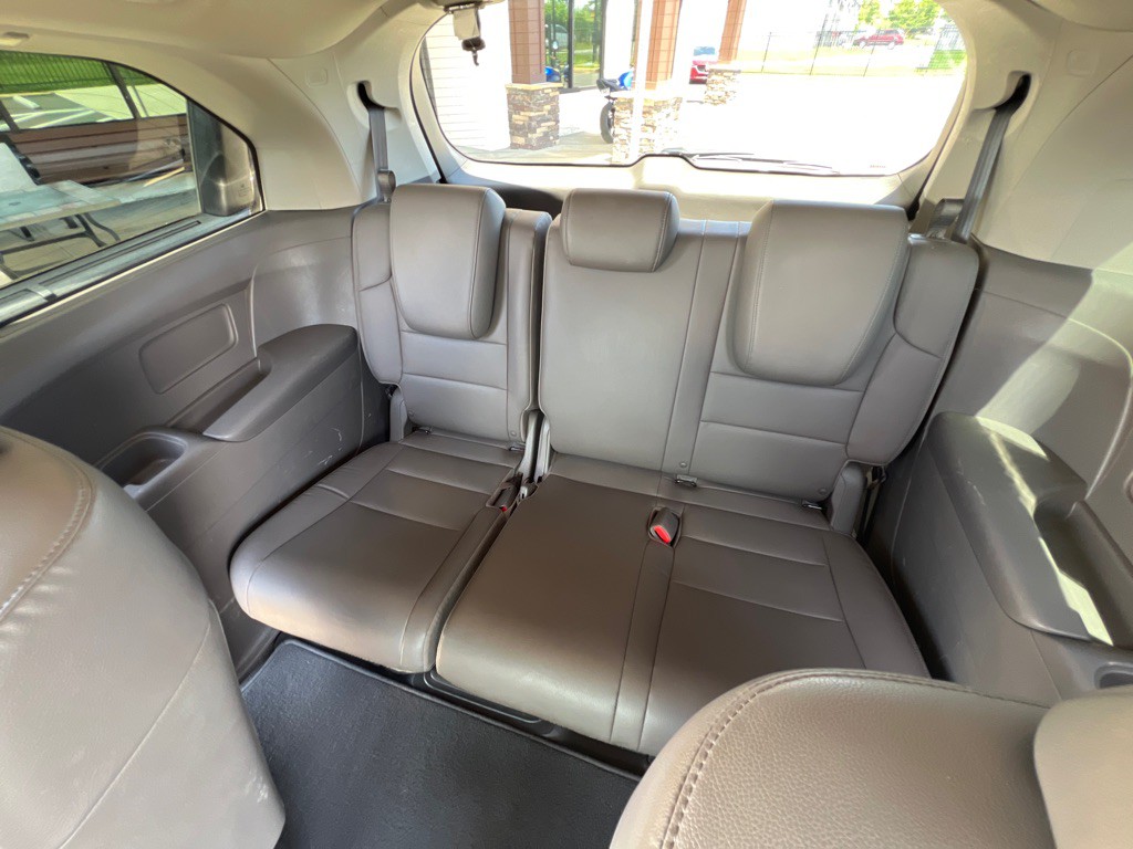 2014 Honda Odyssey Image 17