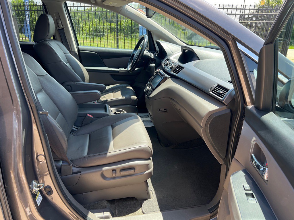 2014 Honda Odyssey Image 24