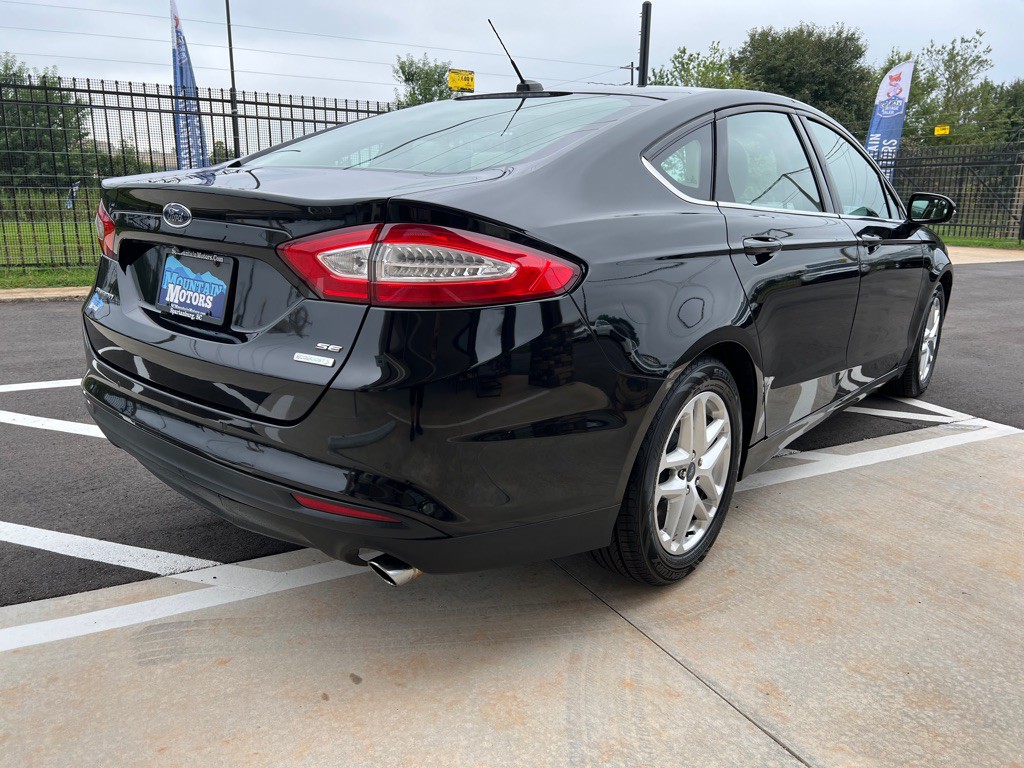 2016 Ford Fusion Image 6