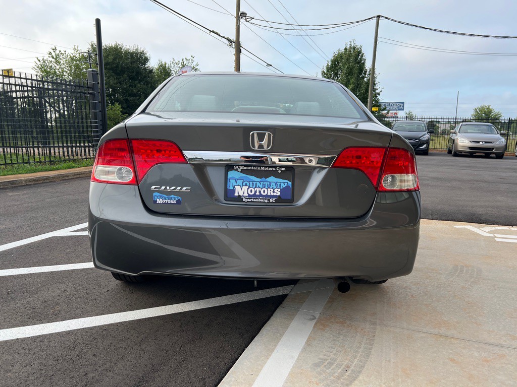 2011 Honda Civic Image 5
