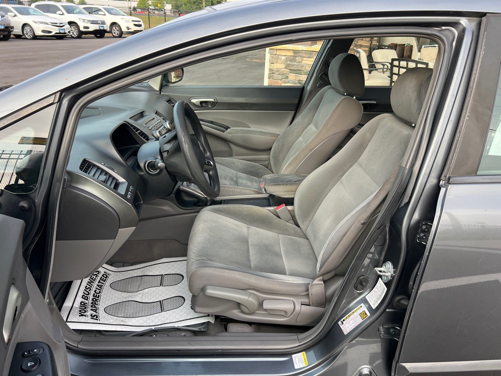 2011 Honda Civic Image 15