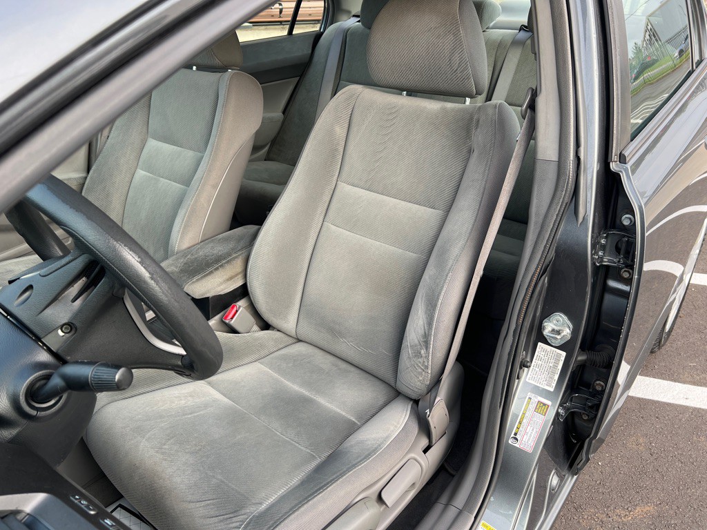 2011 Honda Civic Image 22