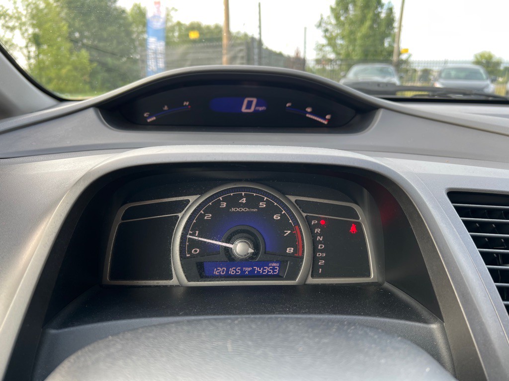2011 Honda Civic Image 24