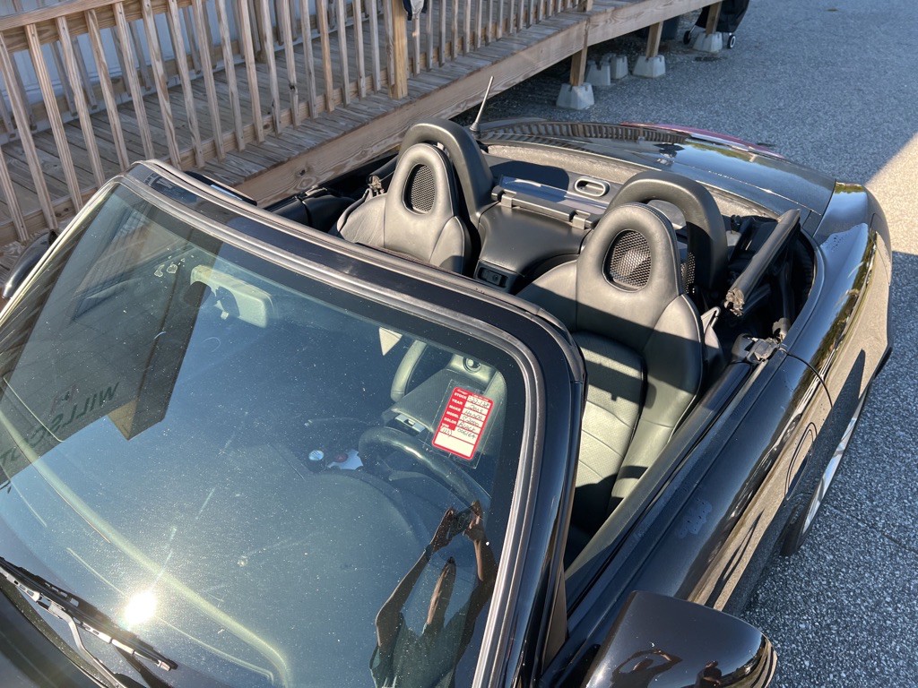 2005 Honda S2000 Image 17