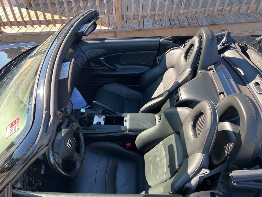 2005 Honda S2000 Image 18