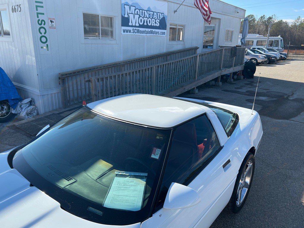 1992 Chevrolet Corvette Image 11