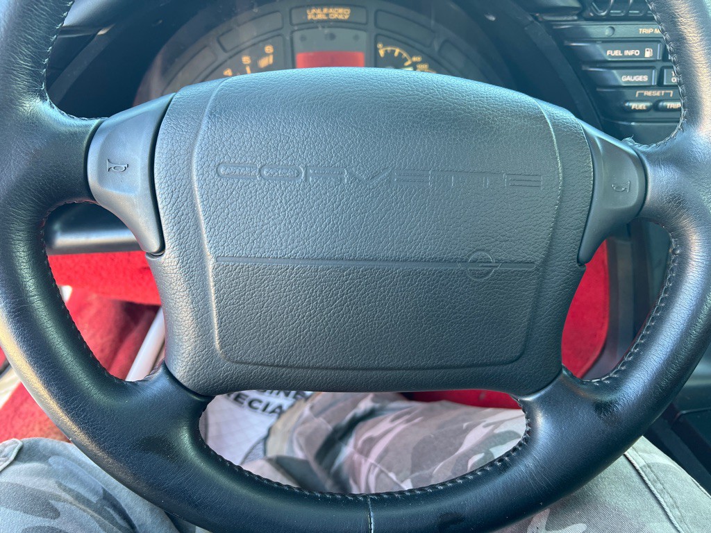 1992 Chevrolet Corvette Image 26
