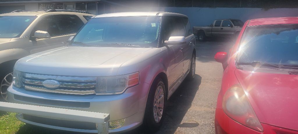 2011 Ford Flex Image 3