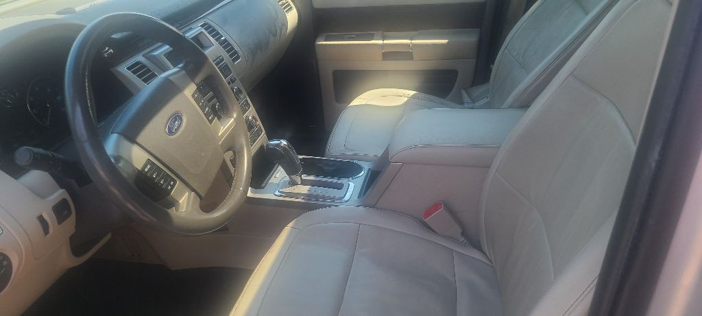 2011 Ford Flex Image 6