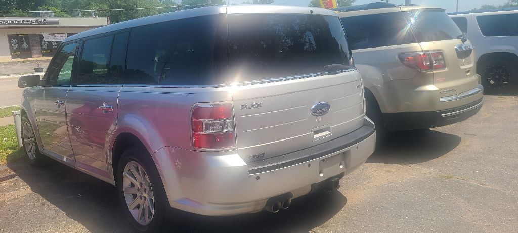 2011 Ford Flex Image 10