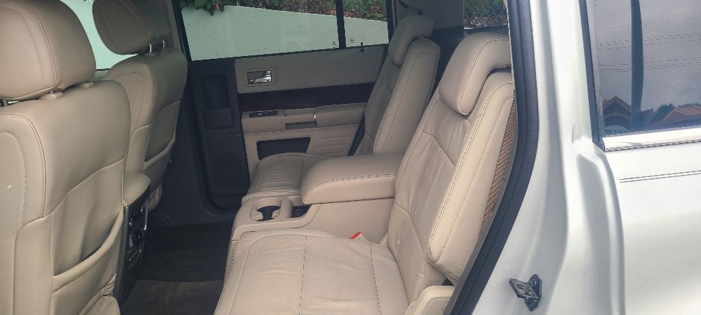 2011 Ford Flex Image 21