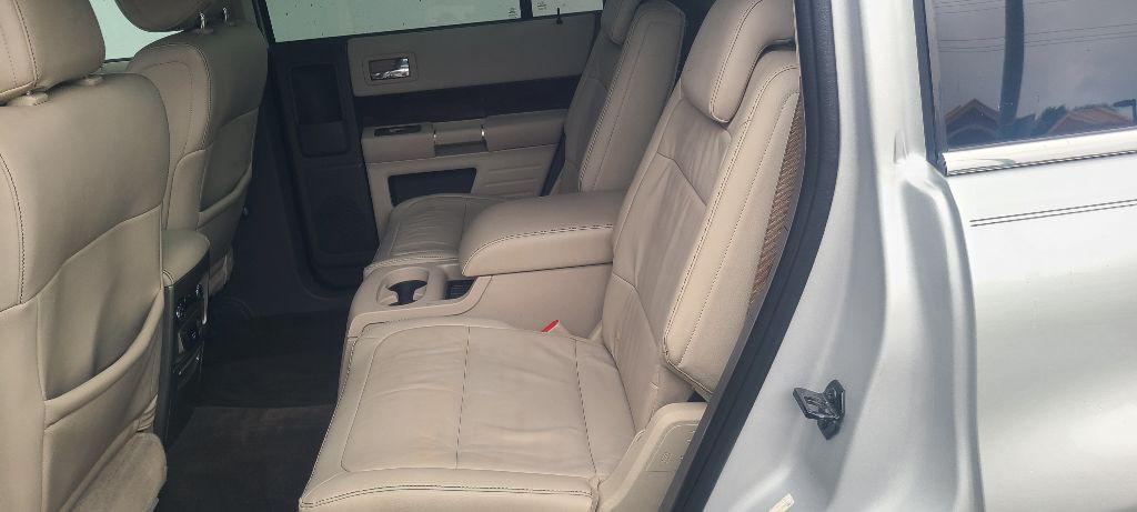 2011 Ford Flex Image 22