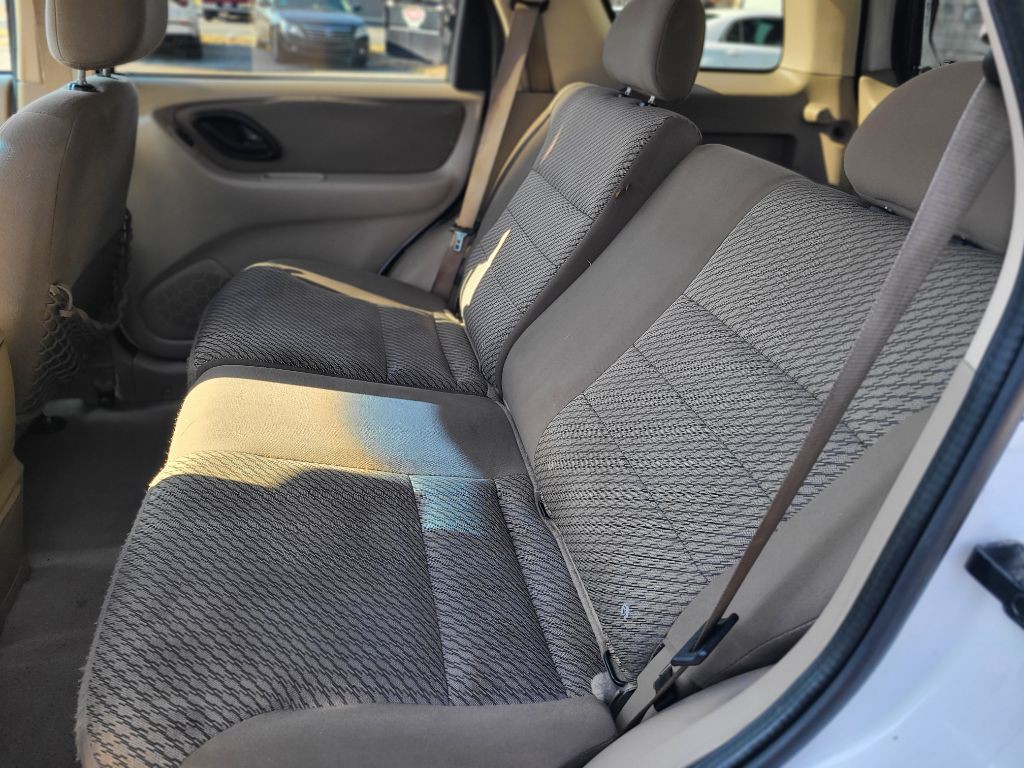 2003 Ford Escape Image 4