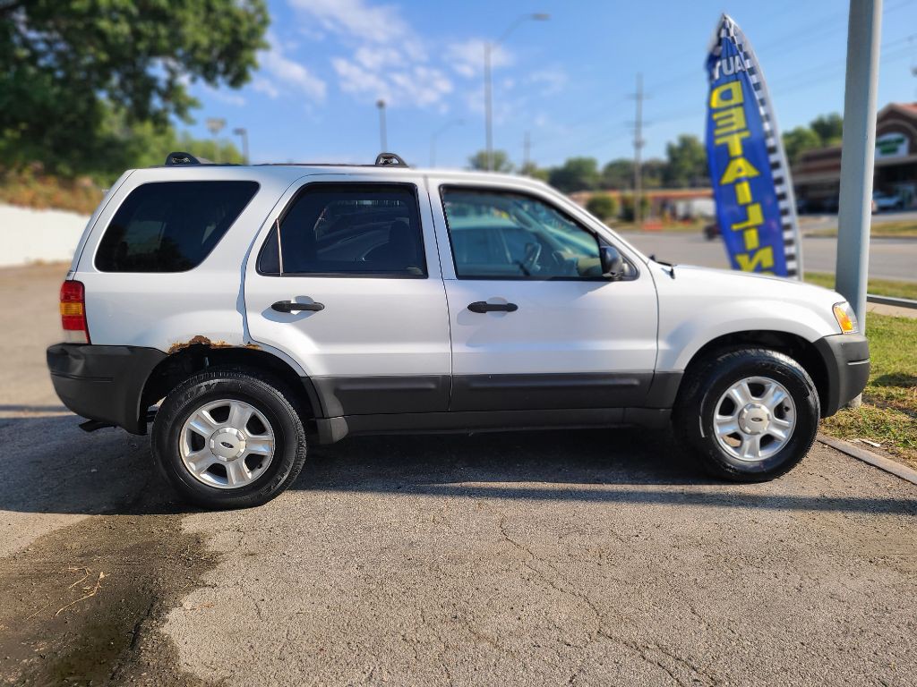 2003 Ford Escape Image 8