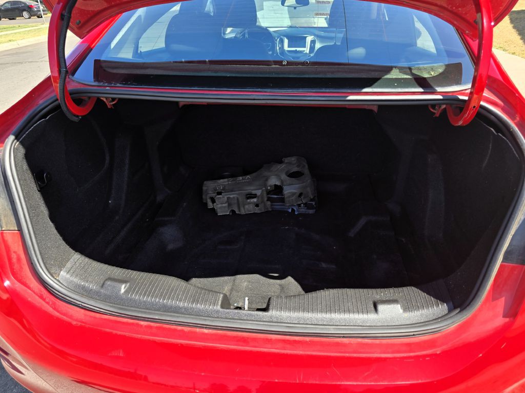 2018 Chevrolet Cruze Image 6