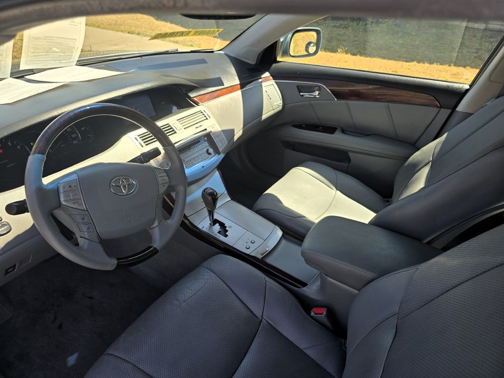 2009 Toyota Avalon Image 4