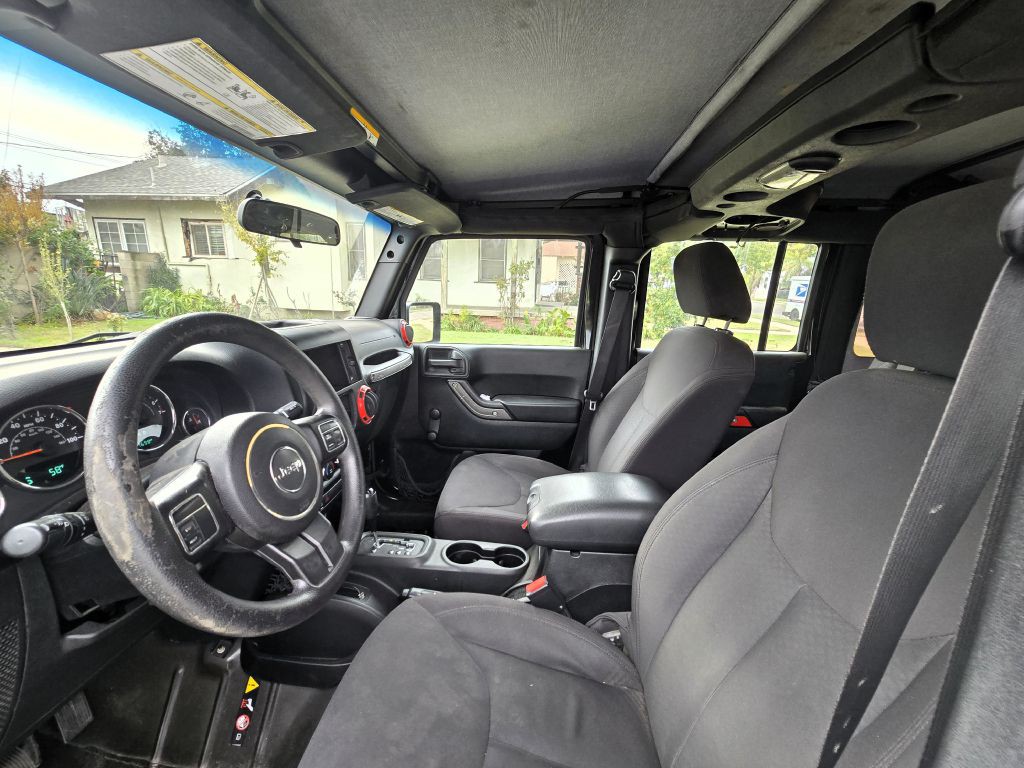2015 Jeep Wrangler Unlimited Image 3