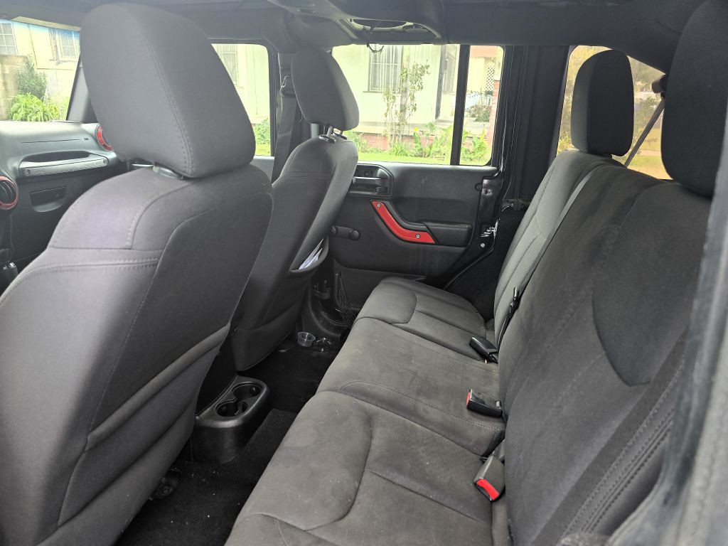 2015 Jeep Wrangler Unlimited Image 4