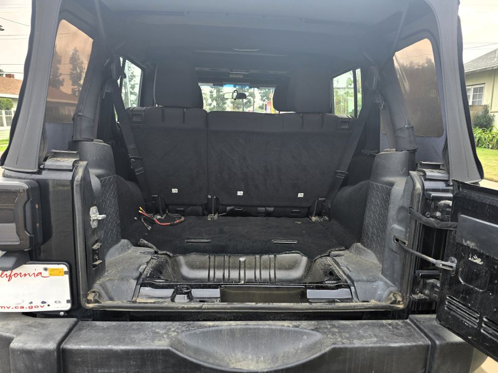 2015 Jeep Wrangler Unlimited Image 5