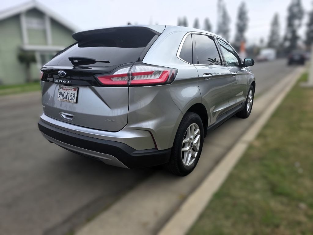 2022 Ford Edge Image 8