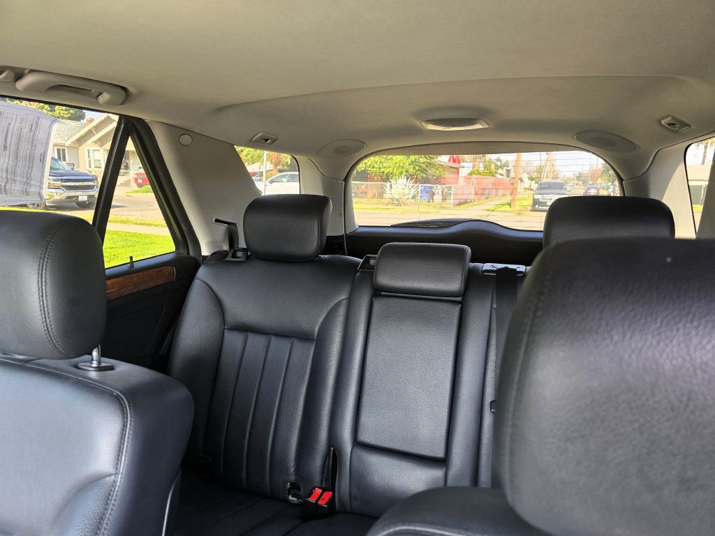 2008 Mercedes-Benz M-Class Image 4