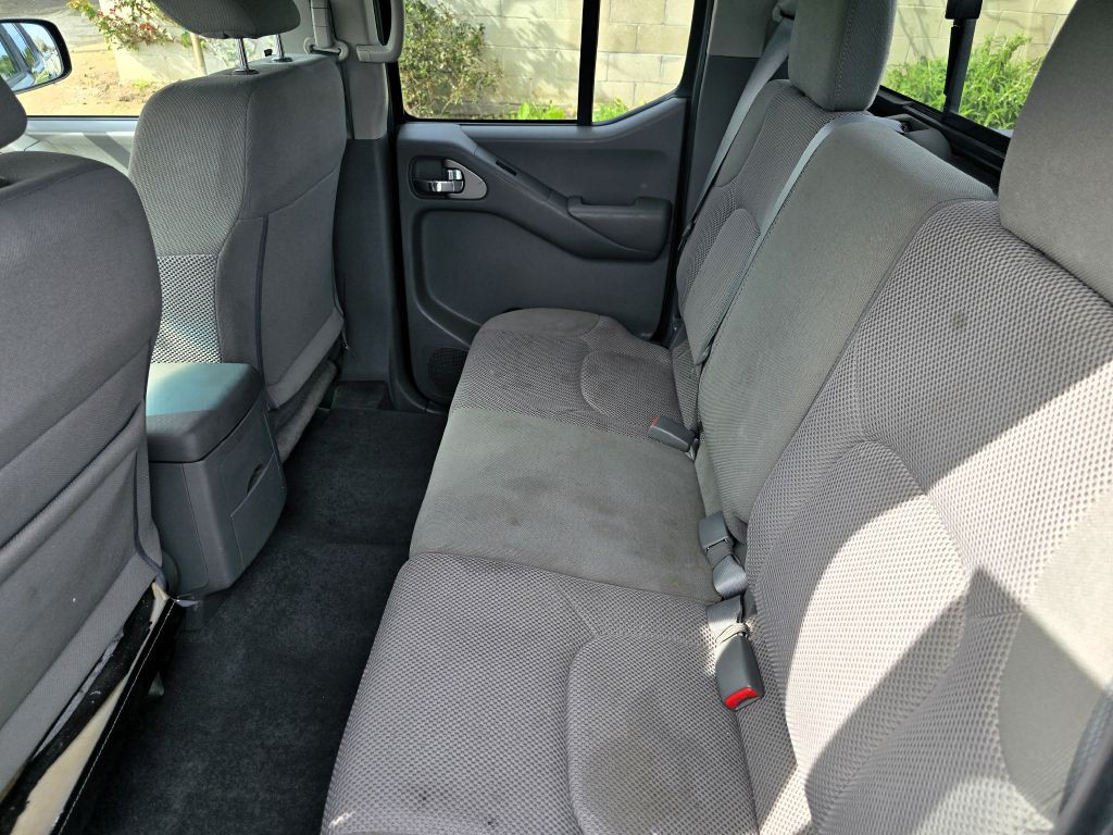 2019 Nissan Frontier Image 5