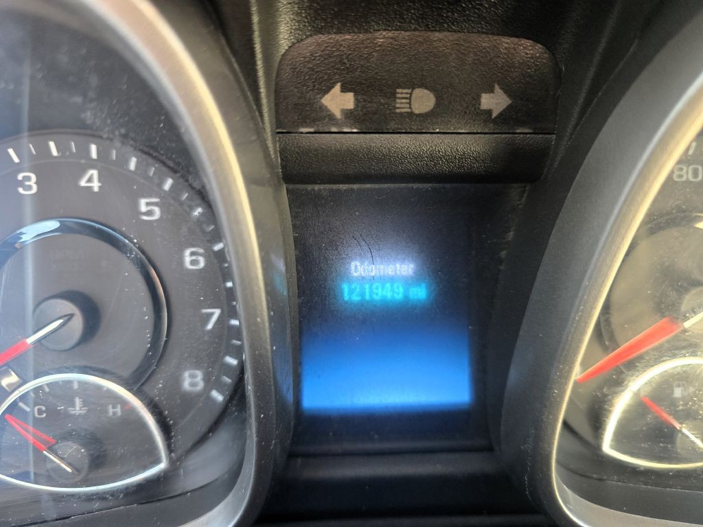 2014 Chevrolet Malibu Image 2